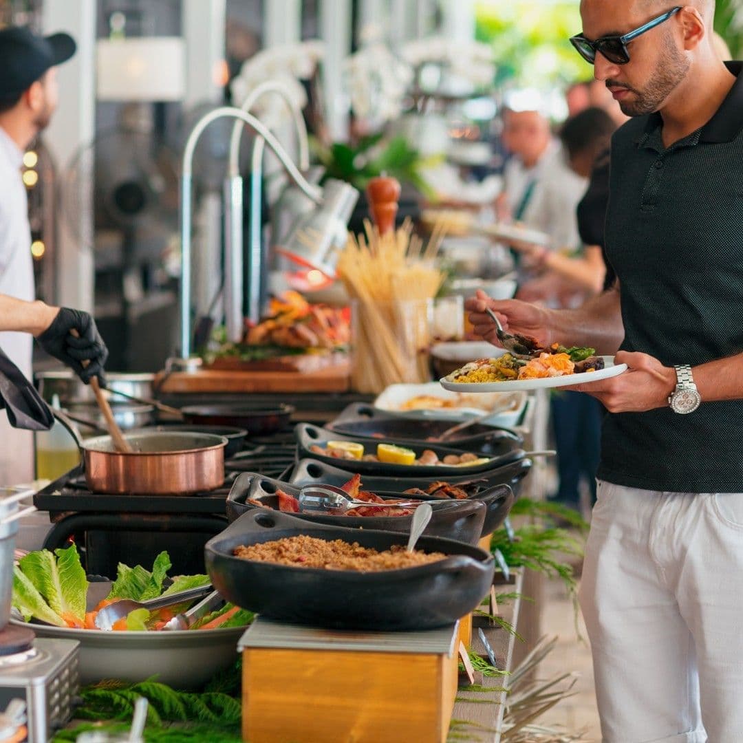 Luxury dinner catering arranged for an elegant evening